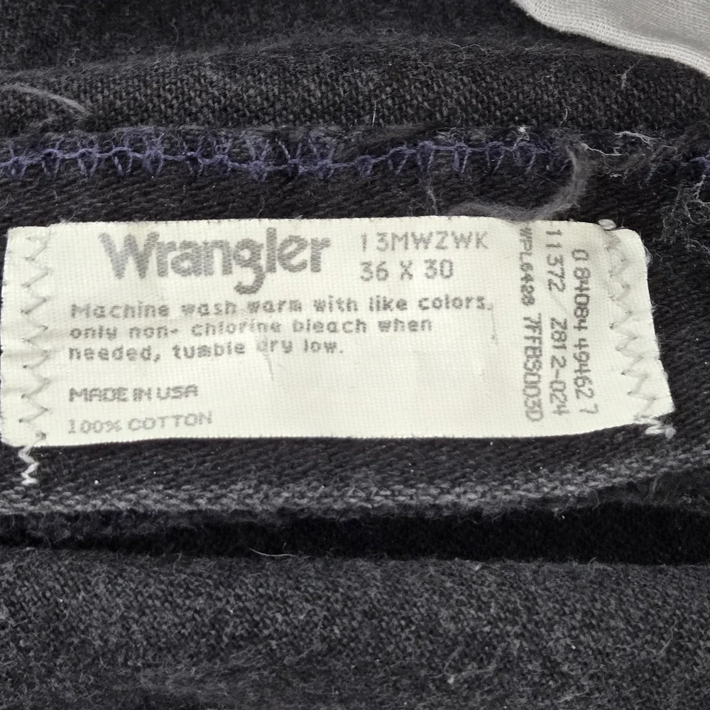VINTAGE Wrangler Men Jeans 36X30 Black Denim 13MWZWK Cowboy Cut Original 90s USA